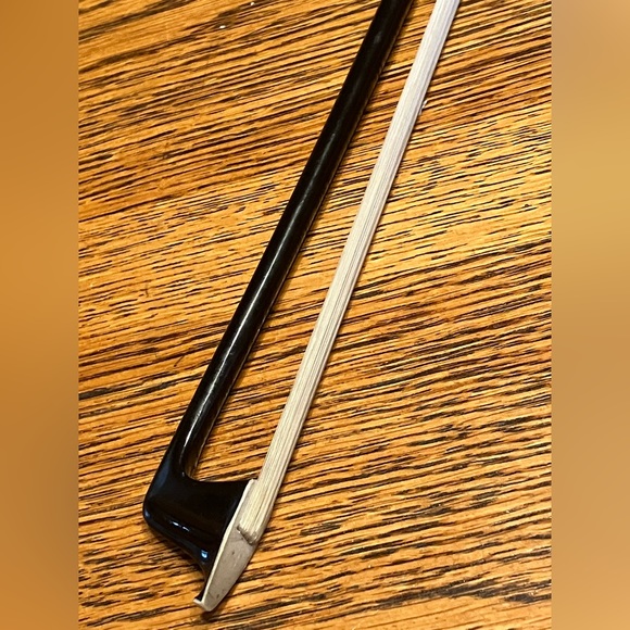 Samuel Eastman VL100 4/4 orchestra violin with hard case bow rosin etc. - Picture 7 of 15